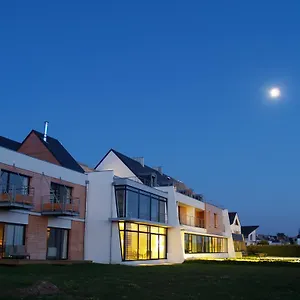 Logis Le Chateau De Sable Hotel
